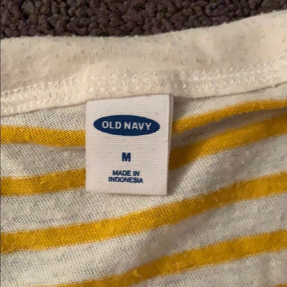 Old navy classic tee bundle - Picture 7 of 7